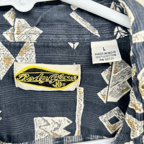 Vintage Body Glove Mens Large Button Down Black Ancient Symbol Casual Camp Shirt - Picture 2 of 3